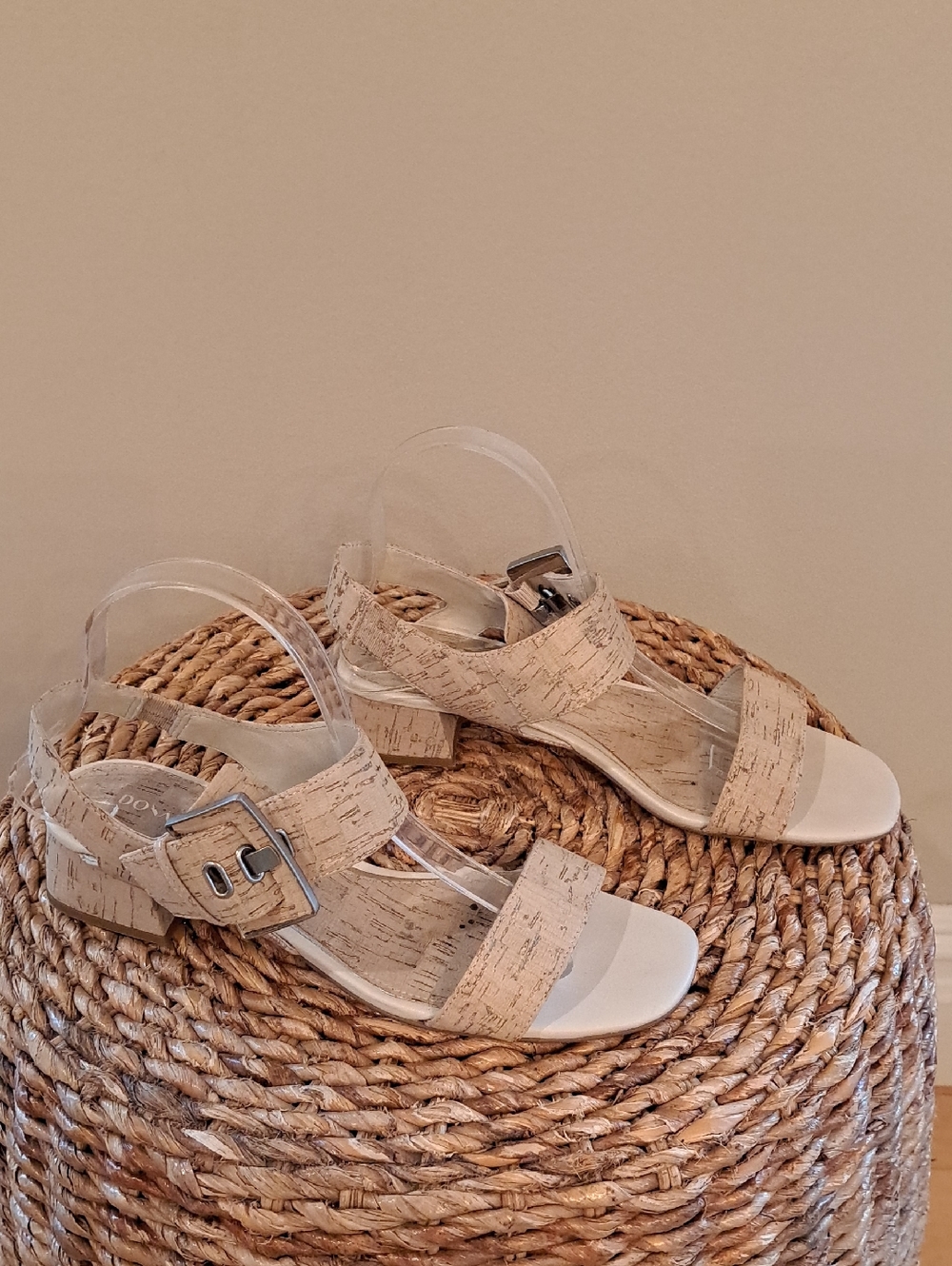 Donald Pliner Womens VIXI Natural Cork/Cream Leather 1.75" Heel Sandals 8.5